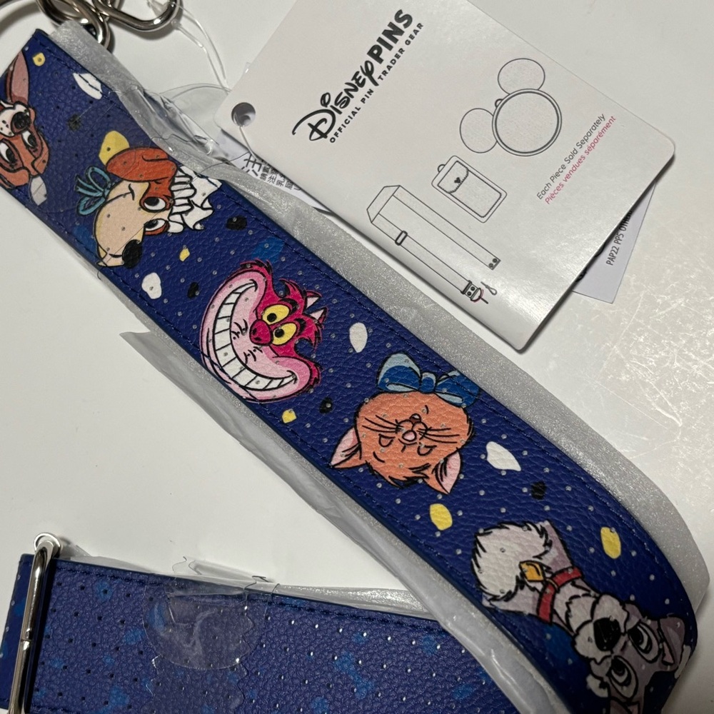 Disney Pets Cats & Dogs Blue Pluto Cheshire Lady Tramp Pin Trader Bag Strap NEW